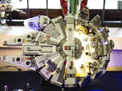 E infine l�angolo riservato a Star Wars, con tanto di sofisticata navicella spaziale...
